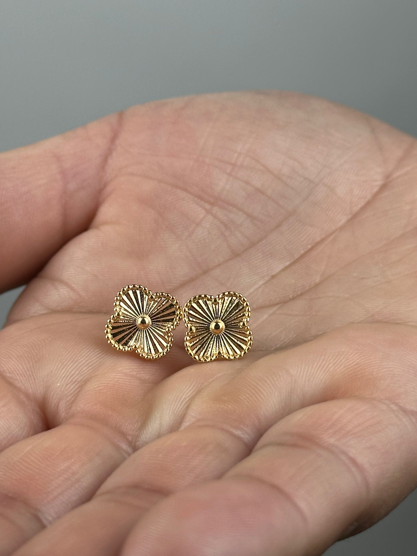 TOPOS VANCLEEF