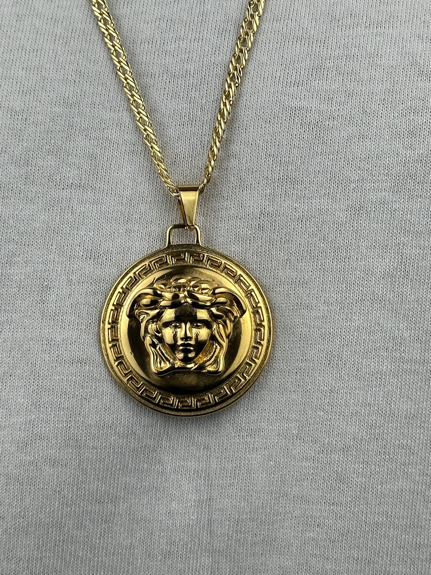 DIJE VERSACE